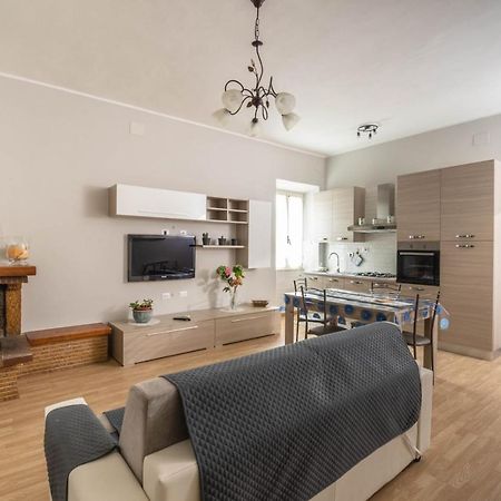 Appartement Casa Ilaria à Ladispoli Extérieur photo
