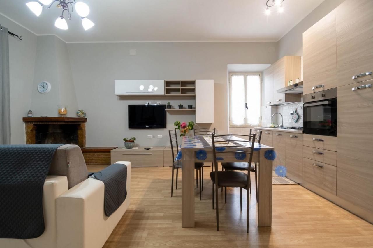 Appartement Casa Ilaria à Ladispoli Extérieur photo