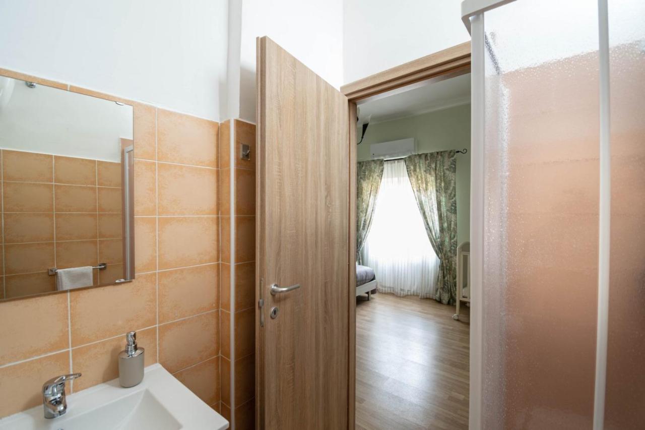 Appartement Casa Ilaria à Ladispoli Extérieur photo